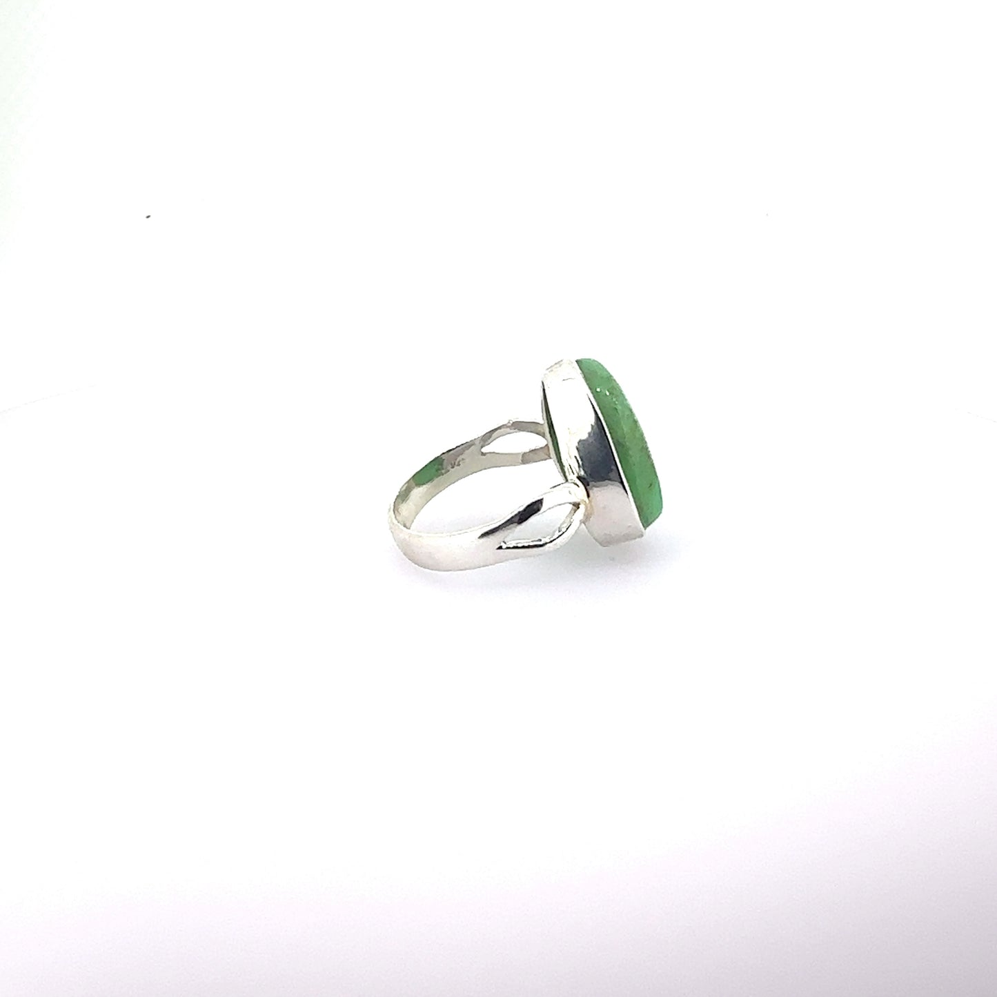 Sterling silver teardrop cab chrysoprase ring