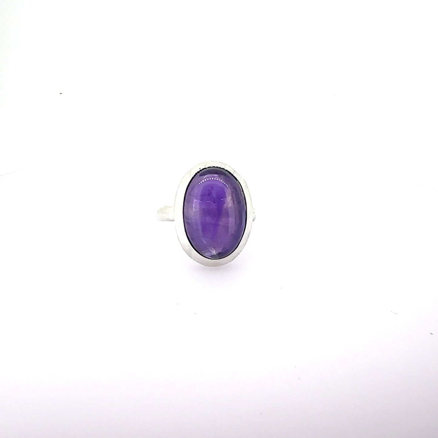 Silver Amethyst Cabochon Ring